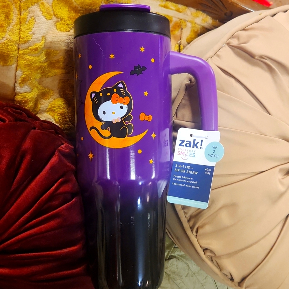 Hello kitty halloween tumbler